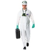 TITAN 340 COVERALL DISPOSABLE SMS CAT 3 TYPE 56 M